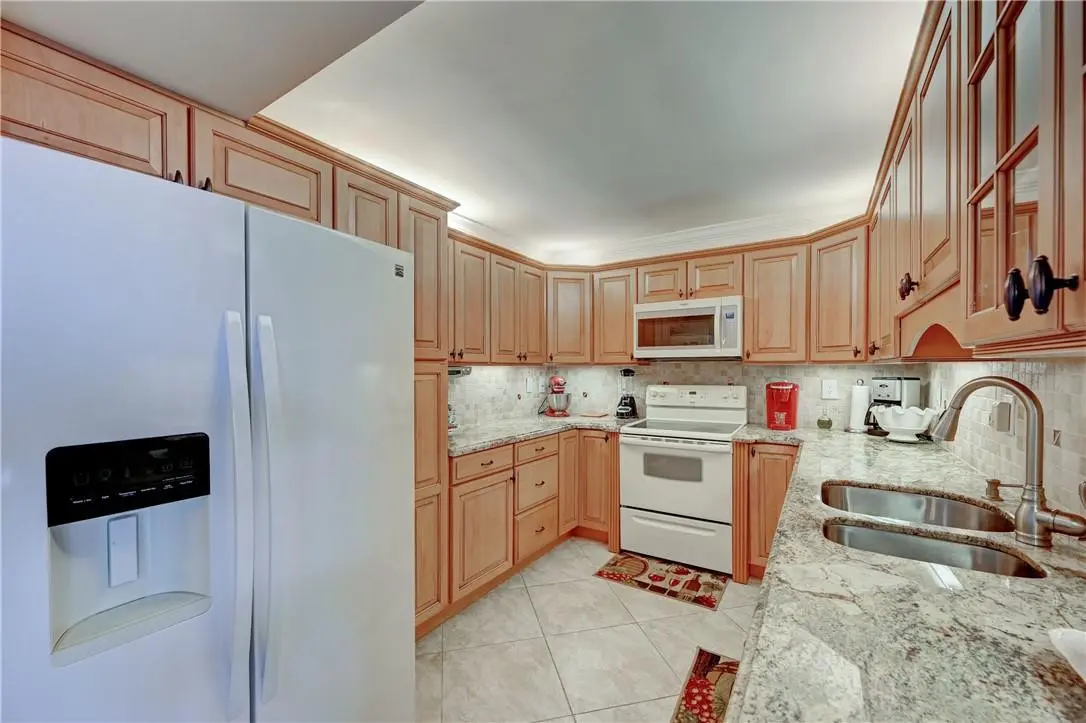 Photo 5 at 531 N Ocean Boulevard 1505, Pompano Beach