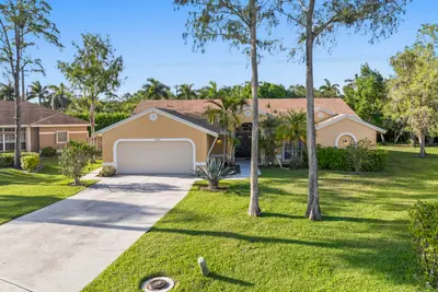 104 Oxford Court, Royal Palm Beach – leased