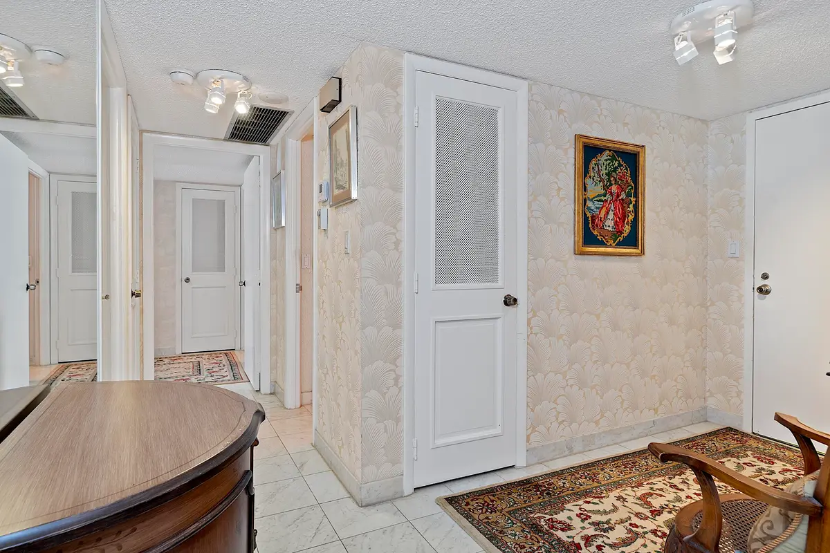 4020 Galt Ocean Dr - 1009 - 027 at 4020 Galt Ocean Drive 1009, Fort Lauderdale