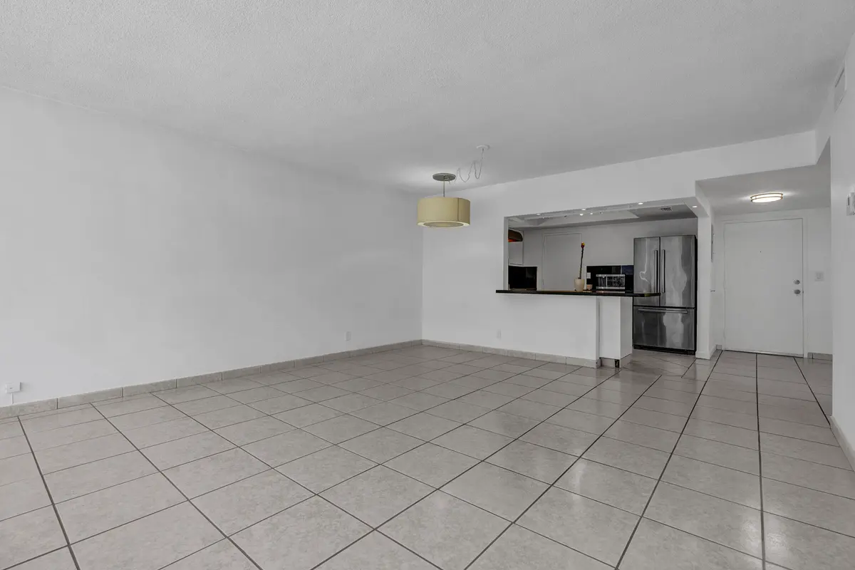 DSC09615 at 1965 S Ocean Boulevard 202, Lauderdale-By-The-Sea