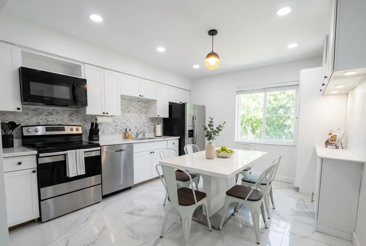 image_733f8696 at 1524 N Victoria Park Road, Fort Lauderdale
