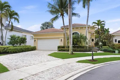 233 Andalusia Drive, Palm Beach Gardens – sold
