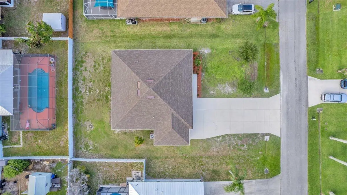 Home Sweet Home at 1043 Landsdowne Drive, Sebastian