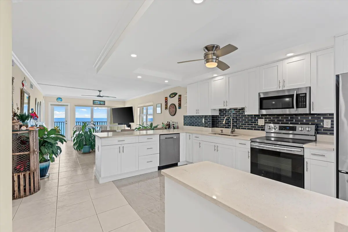 01-750 N Ocean Blvd #710, Pompano Beach at 750 N Ocean Boulevard 710, Pompano Beach