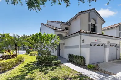 5366 Venetia Court E, Boynton Beach – sold