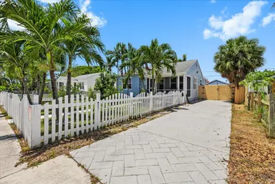 915 N K Street, Lake Worth Beach – Duplex for sale