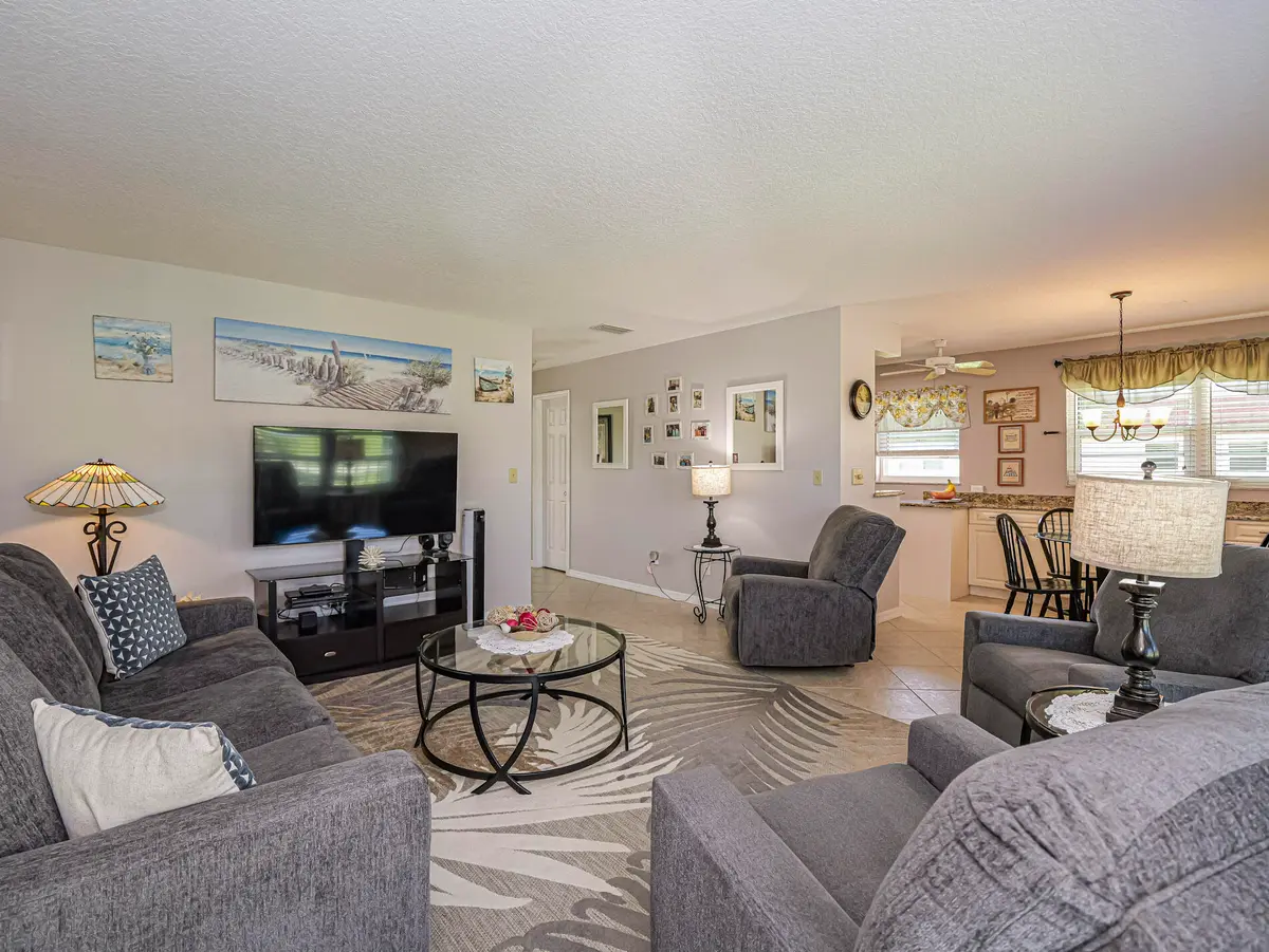 67 Royal Oak Drive 206, Vero Beach, FL – photo 6