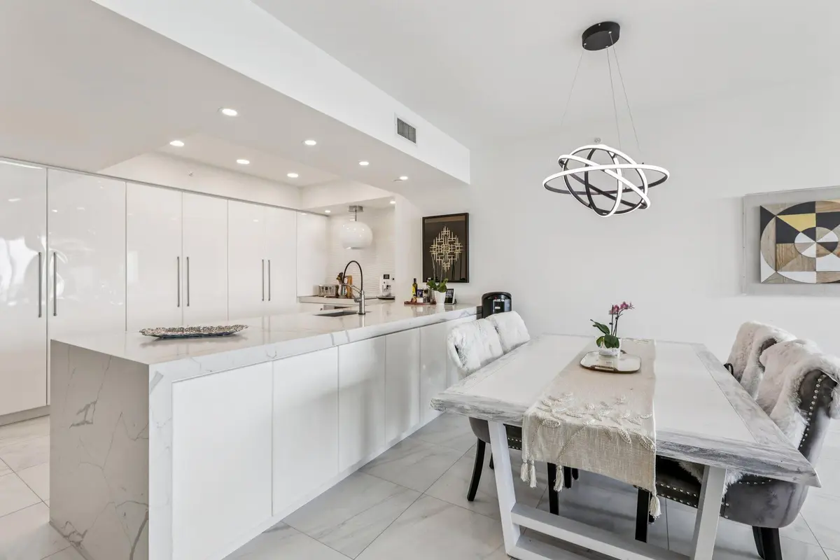 8-web-or-mls-Lake Shore Dr 2008-S0710-00 at 2640 Lake Shore Drive 2008, Riviera Beach
