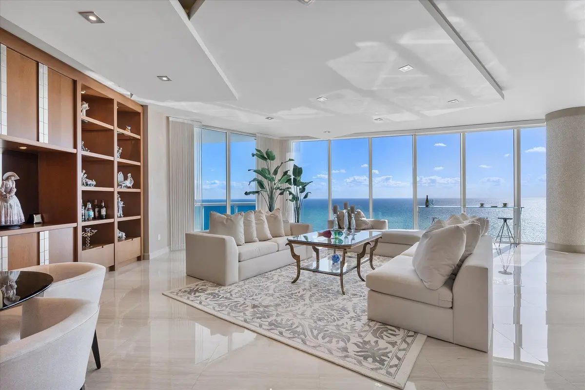 005-2711 S Ocean Dr unit 3602_005 at 2711 S Ocean Drive 3602, Hollywood