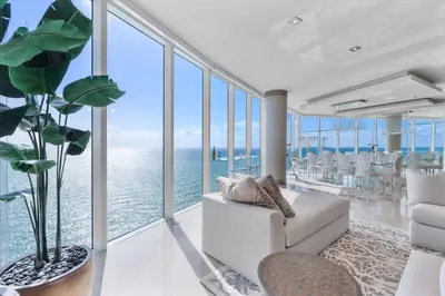 2711 S Ocean Drive 3602, Hollywood – Condominium for sale