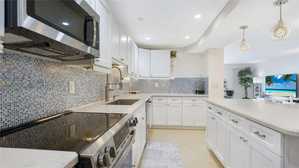 Photo 6 at 3430 Galt Ocean Drive 802, Fort Lauderdale