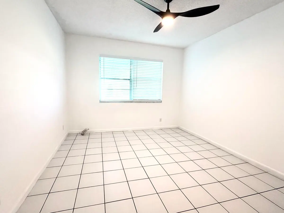 Bedroom at 1118 Lake Terrace 103, Boynton Beach