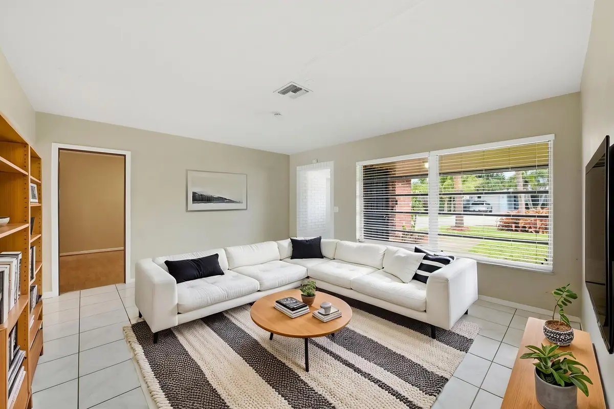 Virtually Staged at 1772 NW 38th Street, Oakland Park