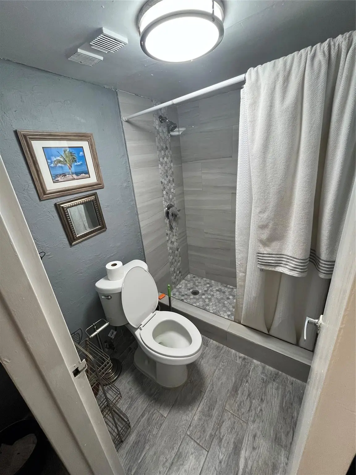 Photo 8 at 4364 NW 9th Avenue 16-1d, Deerfield Beach