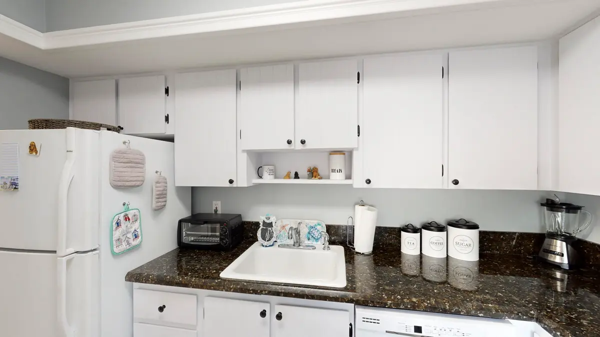 Kitchen at 5540 Tamberlane Circle 121, Palm Beach Gardens