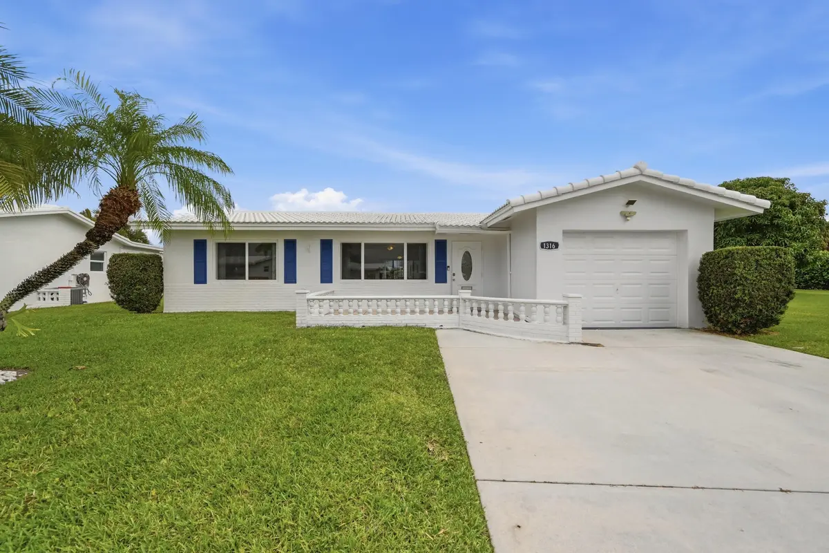 Welcome Home at 1316 SW 23rd Street, Boynton Beach