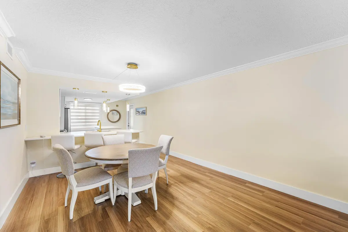 006-1019GuildfordEast-BocaRaton-FL-33434 at 1019 Guildford B, Boca Raton