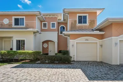 2584 SW Stockbridge Sq Square, Vero Beach – leased