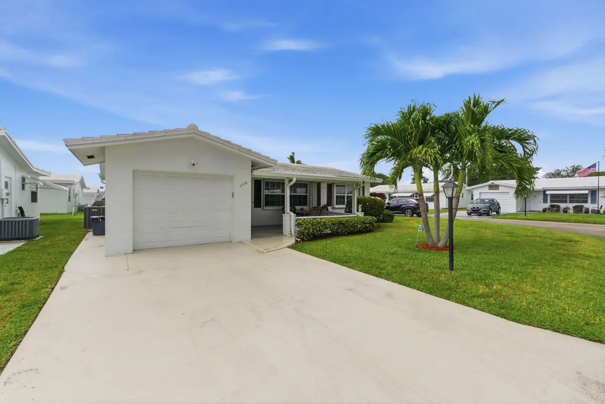 Exterior Front at 2398 SW 9th Avenue, Boynton Beach