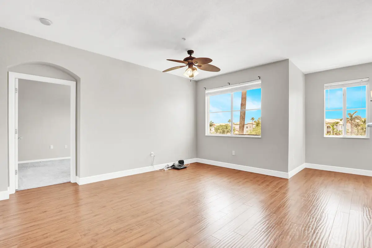 Dining Area at 11037 Legacy Boulevard 302, Palm Beach Gardens
