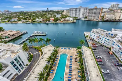 1945 S Ocean Drive 1408, Hallandale Beach – sold