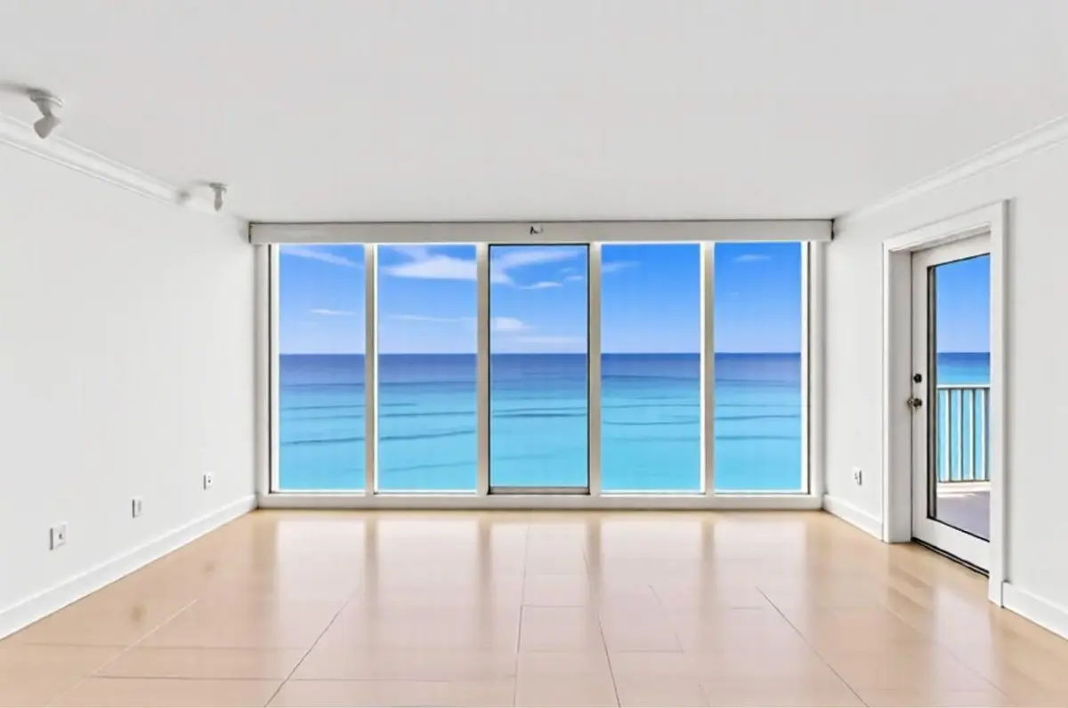 _DSC2686_empty (1) at 3000 S Ocean Boulevard 1504, Boca Raton