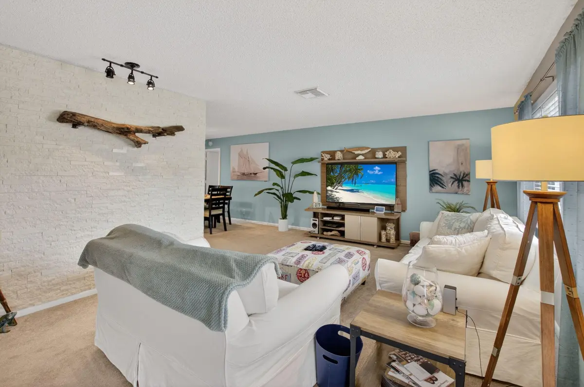 10-web-or-mls-DSC_4815 at 1803 SW 22nd Way, Boynton Beach