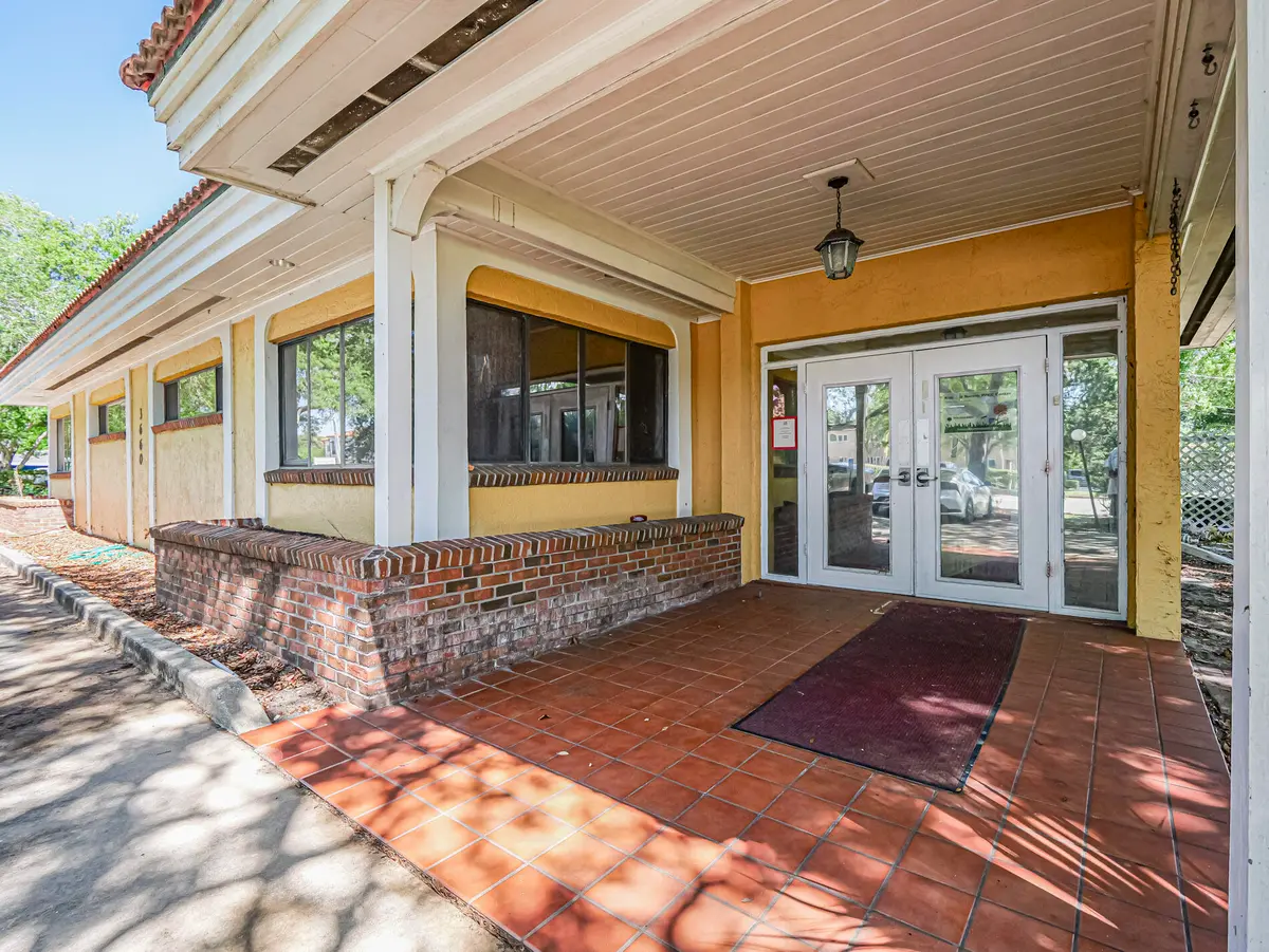 3660 20th Street, Vero Beach, FL – mixed-use space photo 3