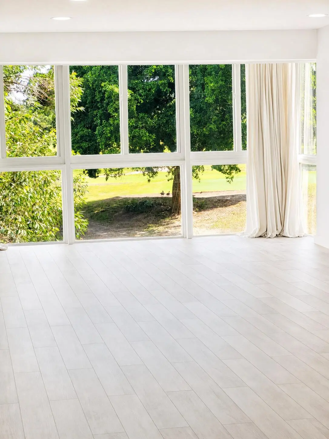 photo3_large_room at 3300 N Palm Aire Drive 305, Pompano Beach