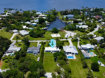 1655 NW Fork Road, Stuart – Single Family Residence for rent