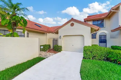 8308 Waterline Drive 102, Boynton Beach – sold