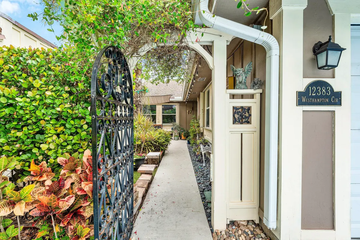 12383 Westhampton Circle Wellington FL at 12383 Westhampton Circle, Wellington