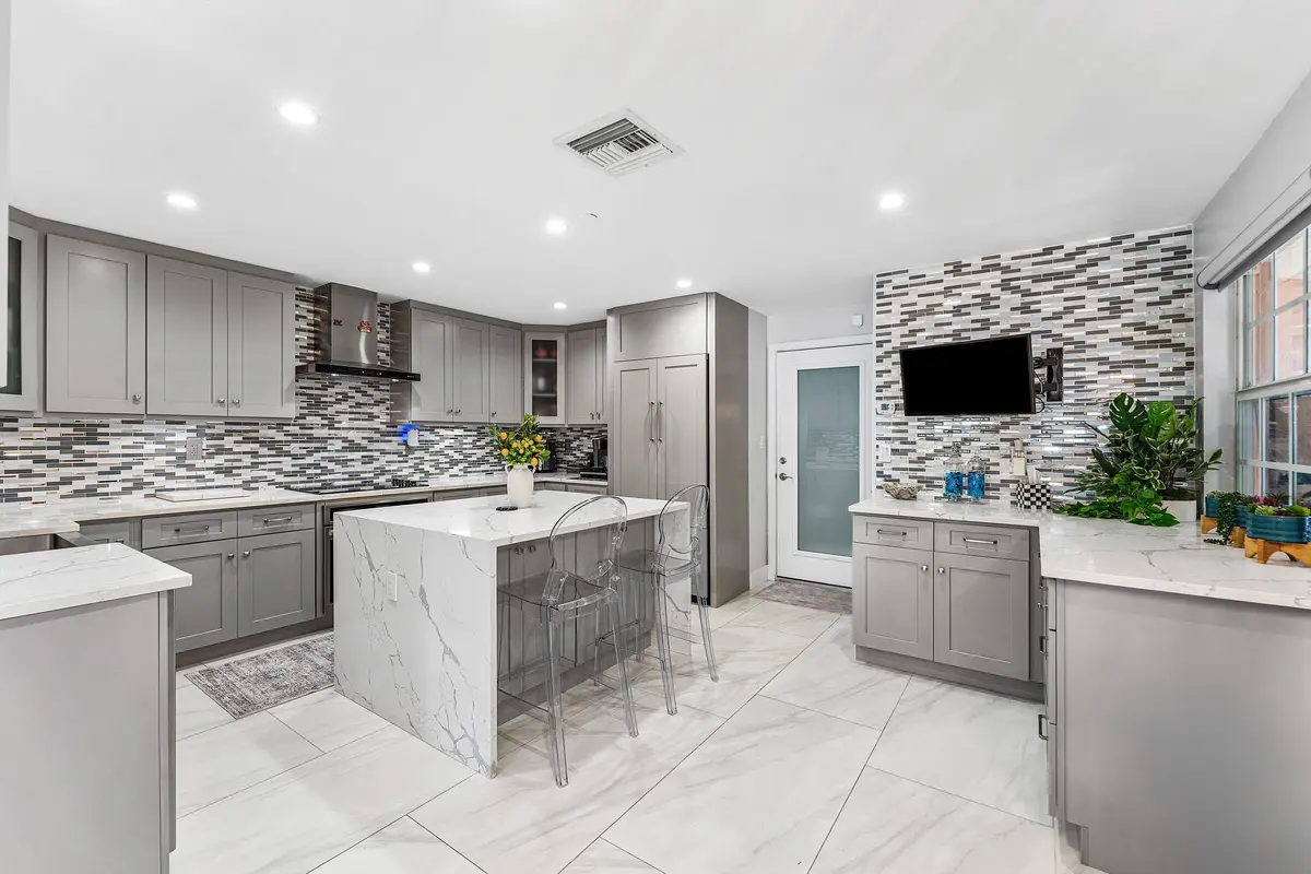 19HendricksIsle-101-Kitchen at 19 Hendricks Isle, Fort Lauderdale