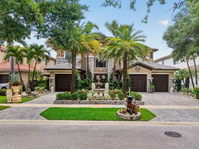 611 Edgebrook Lane, Royal Palm Beach – Single Family Residence for sale