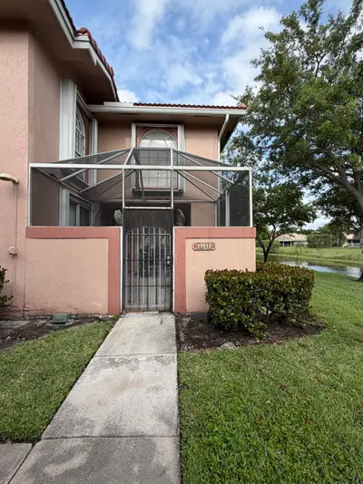 11812 Royal Palm Boulevard, Coral Springs – Townhouse for sale