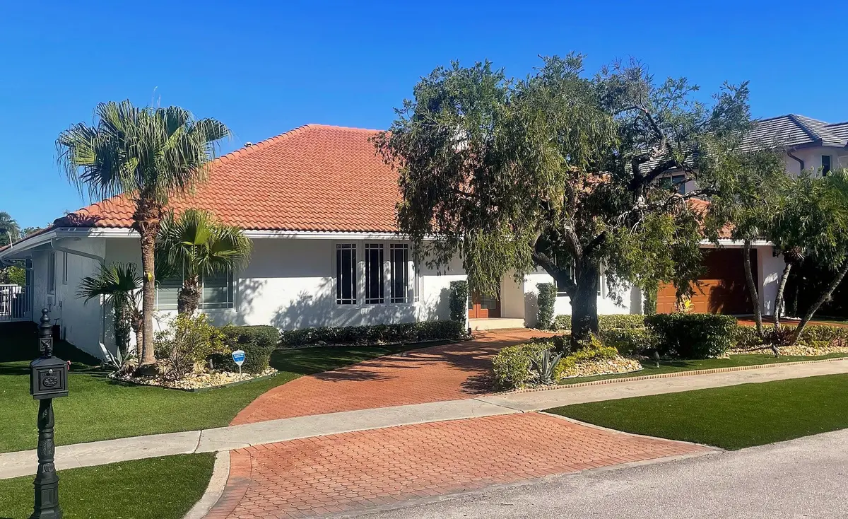 885 NE Mulberry Drive, Boca Raton, FL – photo 3