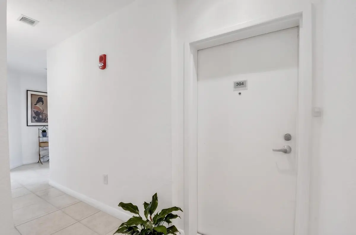 1-web-or-mls-DSC_7075 at 1617 N Flagler Drive 304, West Palm Beach