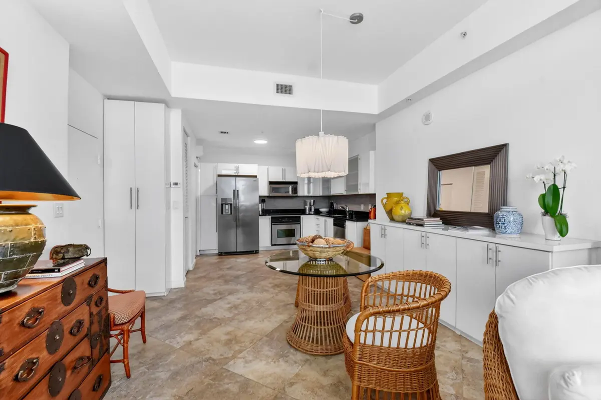 3-web-or-mls-DSC_6940 at 1617 N Flagler Drive 304, West Palm Beach