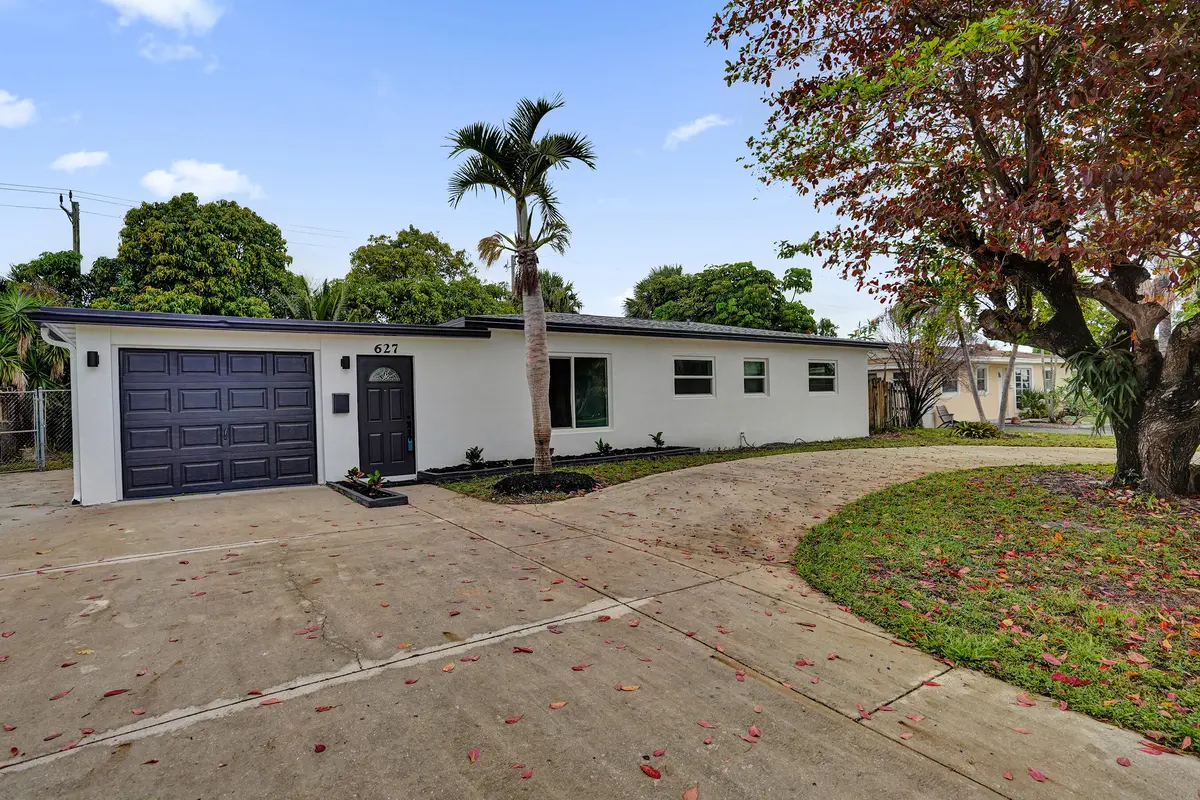 DSC09454 at 627 W Ilex Drive, Lake Park