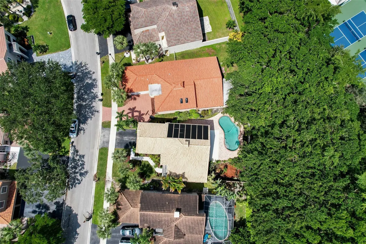 Photo 5 at 6625 NW 75th Place, Parkland
