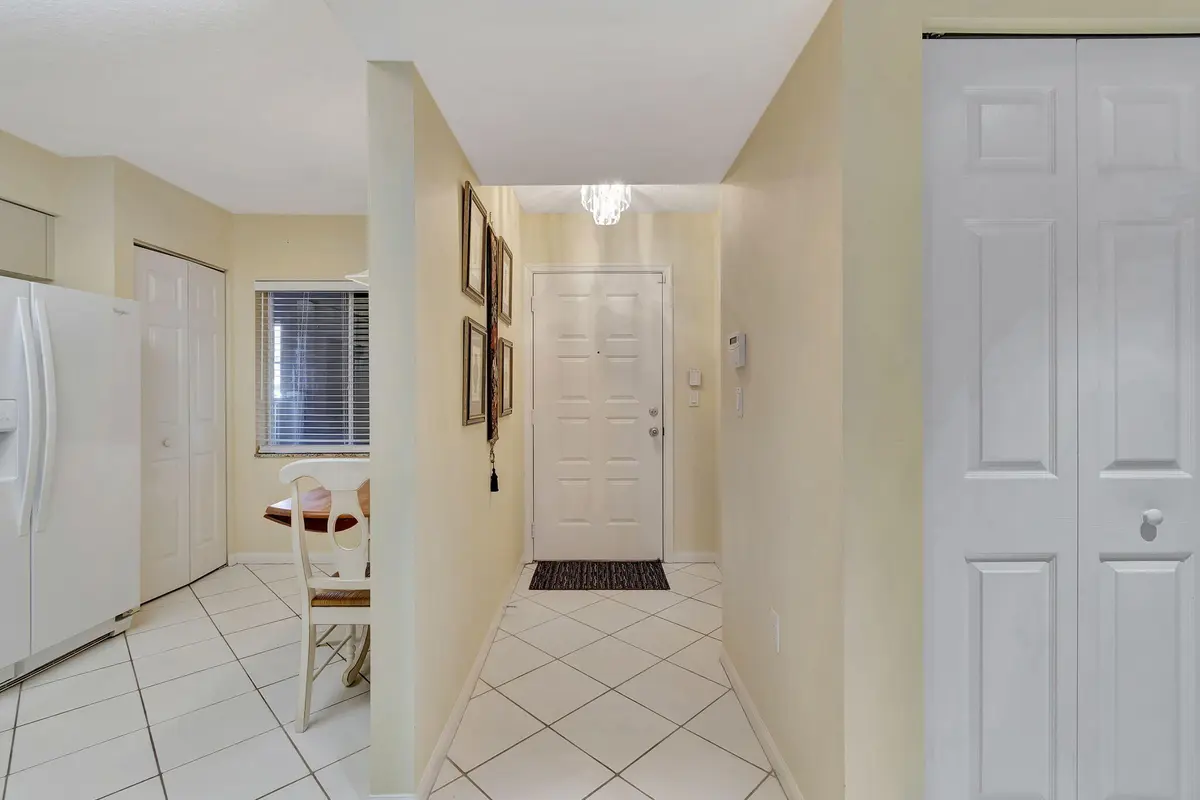 9-web-or-mls-DSC_6446 at 5842 Crystal Shores Drive 105, Boynton Beach