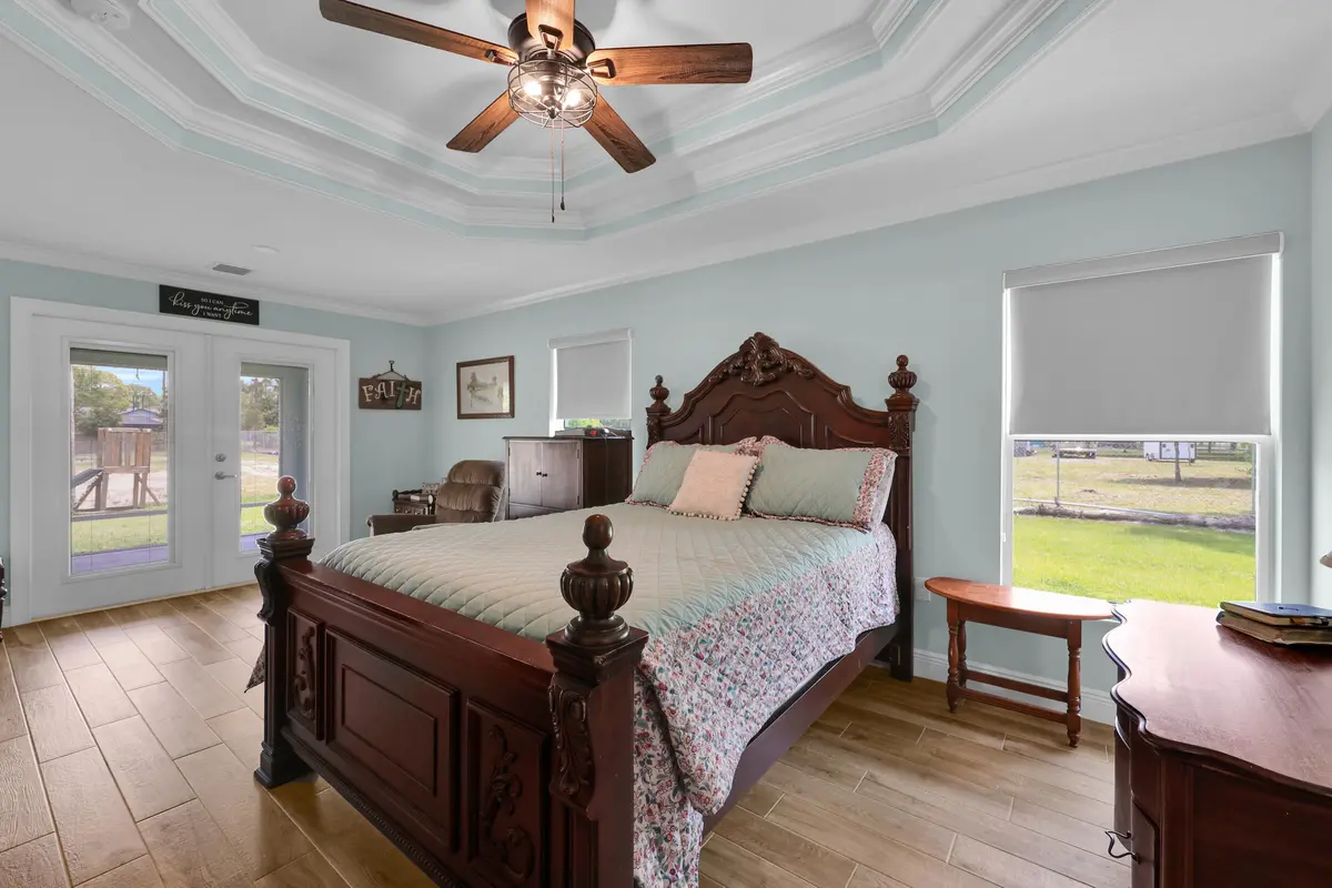 22_8p3a5033 at 5566 Pinetree Drive, Fort Pierce