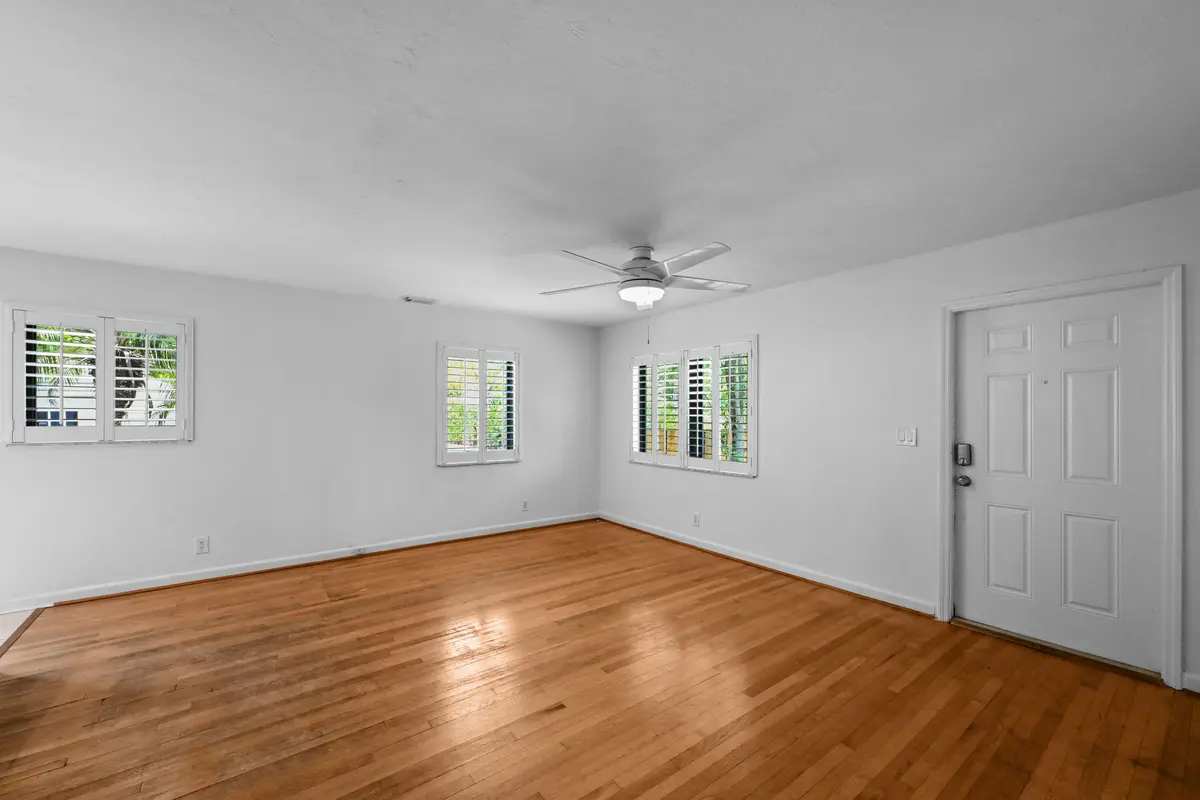 Petra-17 at 1915 Lake Avenue, West Palm Beach