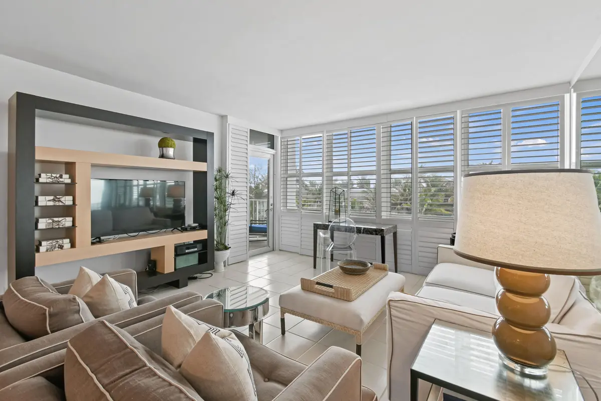 2295SOceanBlvd#505(7) at 2295 S Ocean Boulevard 505, Palm Beach