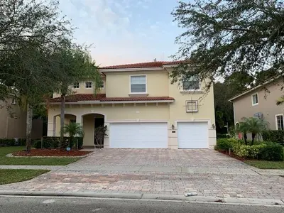 6729 Bulrush Court, Greenacres – leased