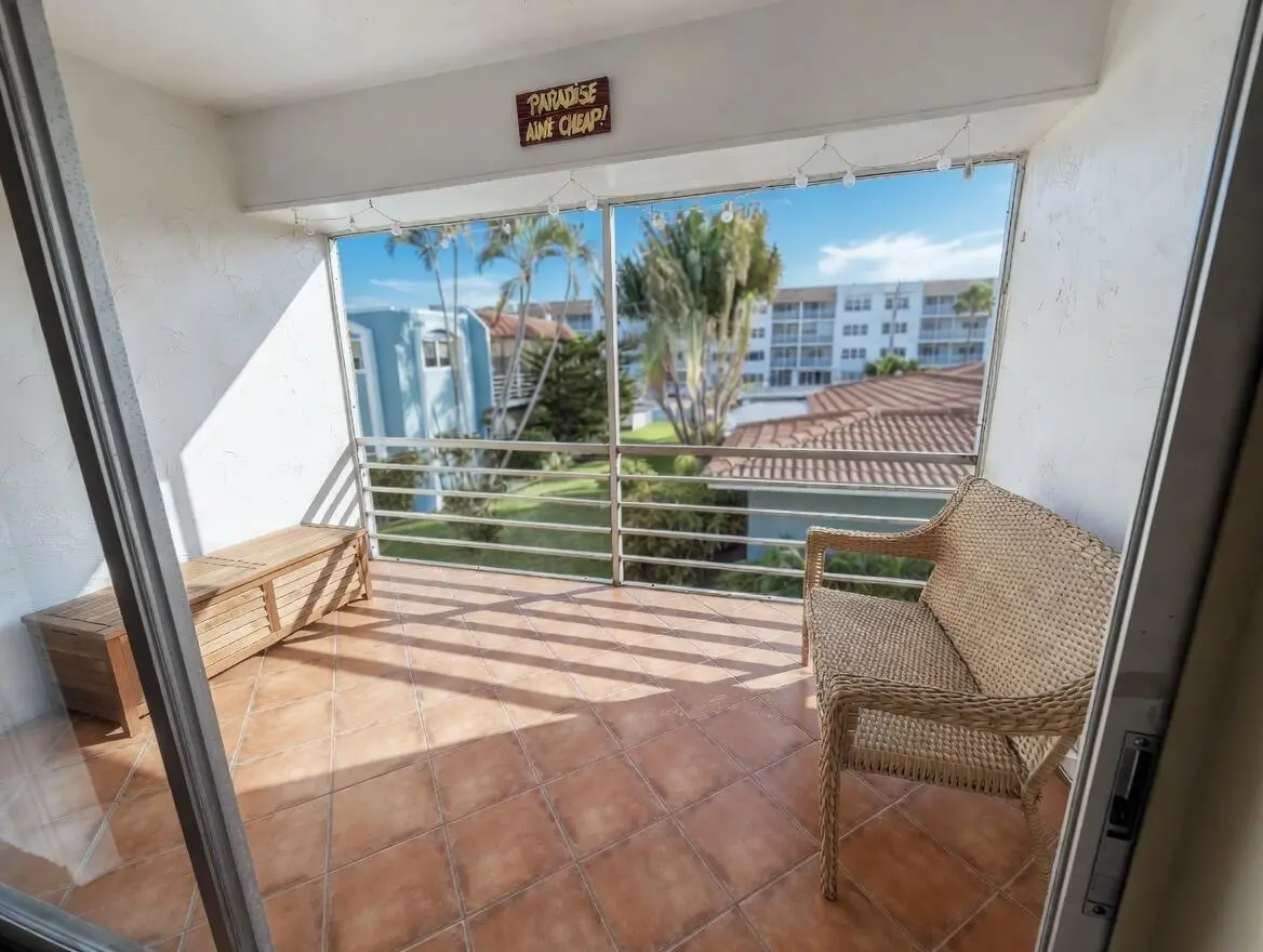 image-1 at 1430 S Lakeside Drive 22, Lake Worth Beach