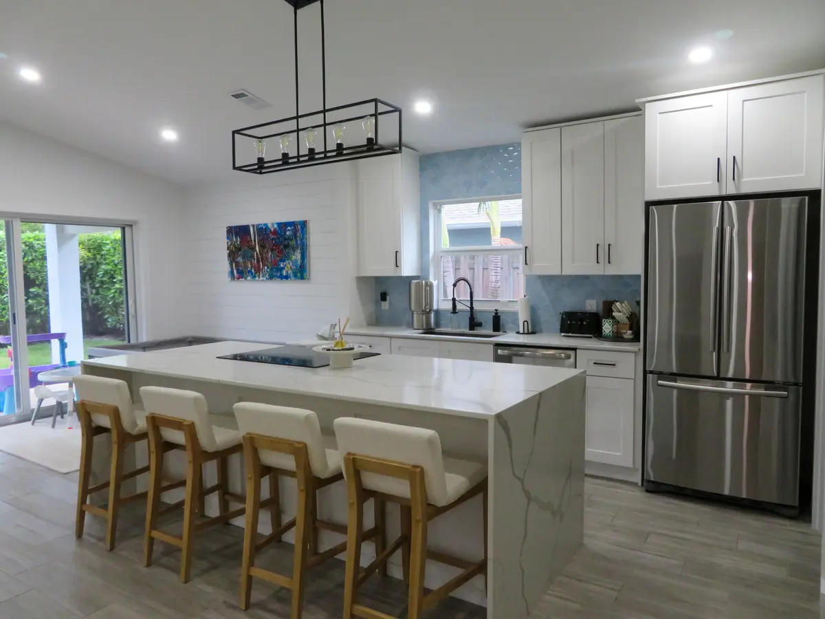 Kitchen at 6070 Garrett Street, Jupiter