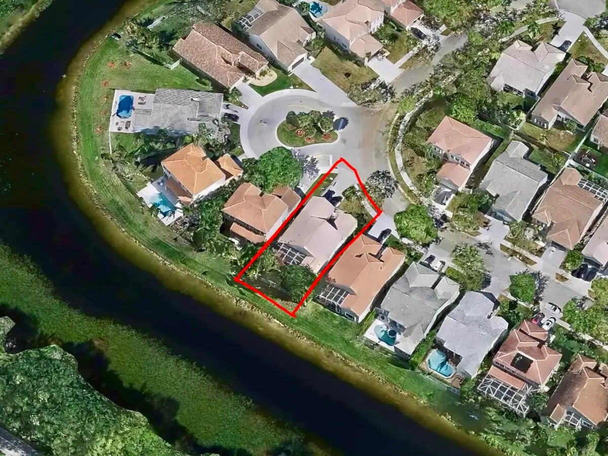 IMG_E8372 at 386 Carrington Drive, Weston