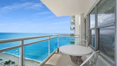 3900 Galt Ocean Drive 1916, Fort Lauderdale – sold