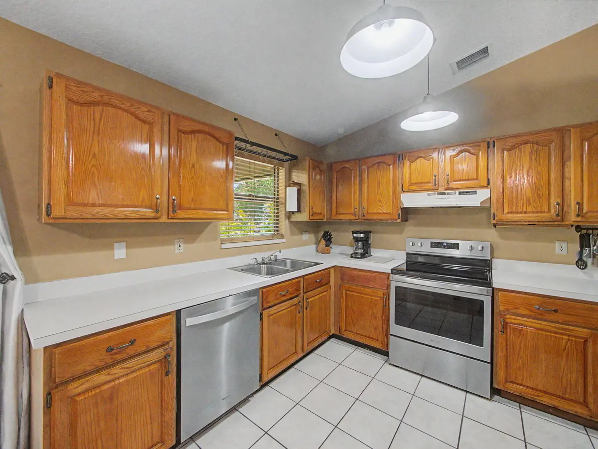 9-web-or-mls-010 at 16590 122nd Drive, Jupiter